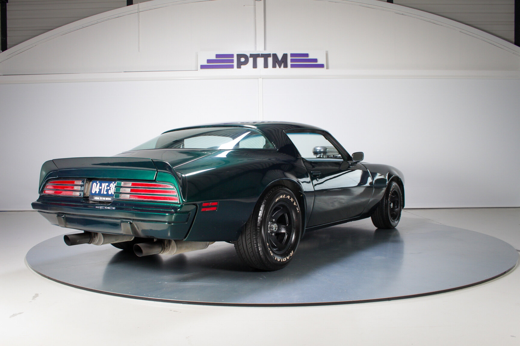 Exterior image of 1975 Pontiac Firebird Formula