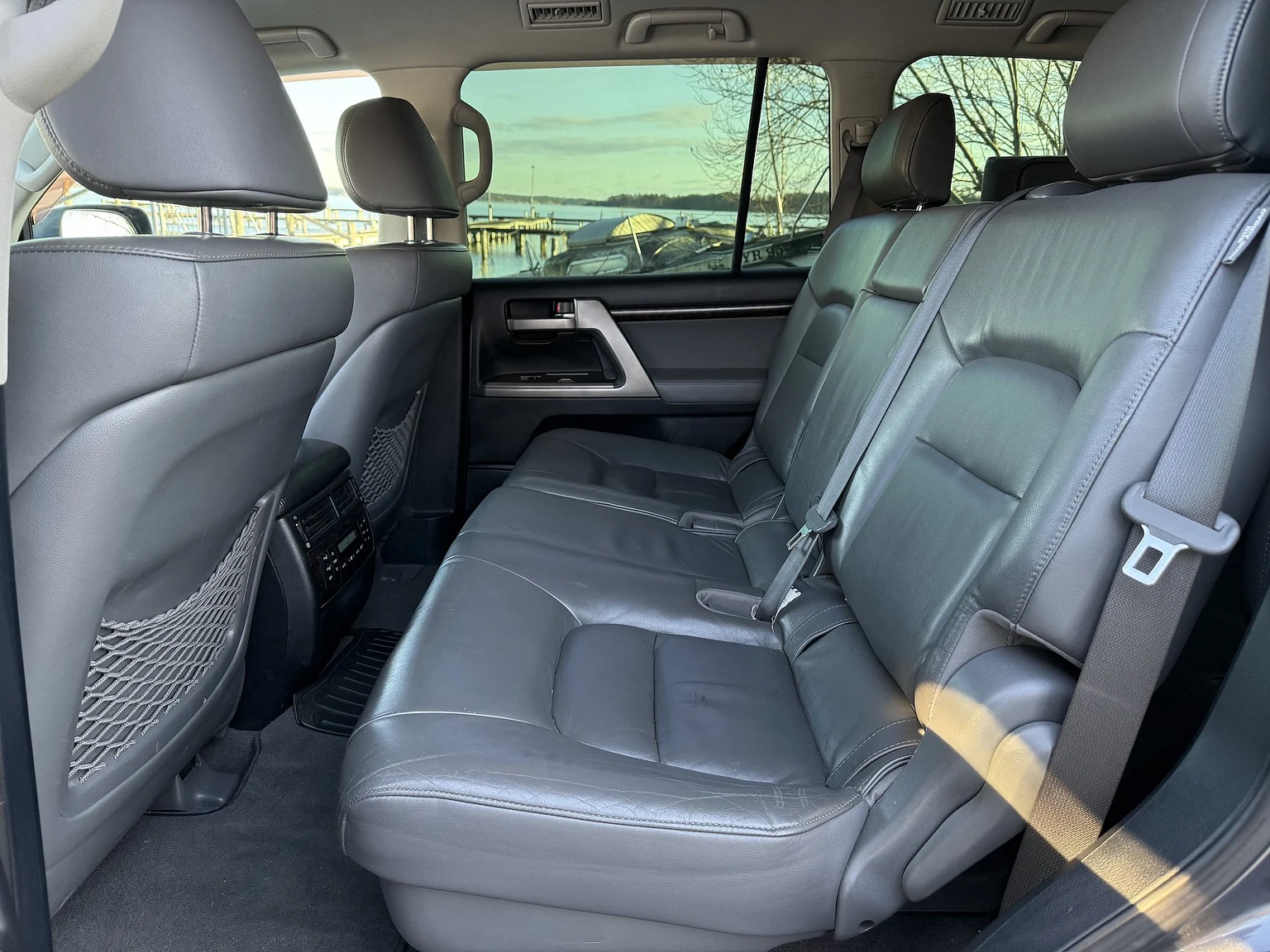 Interiörbild 2008 Toyota Land Cruiser 200 Series 4.5 V8 (31)