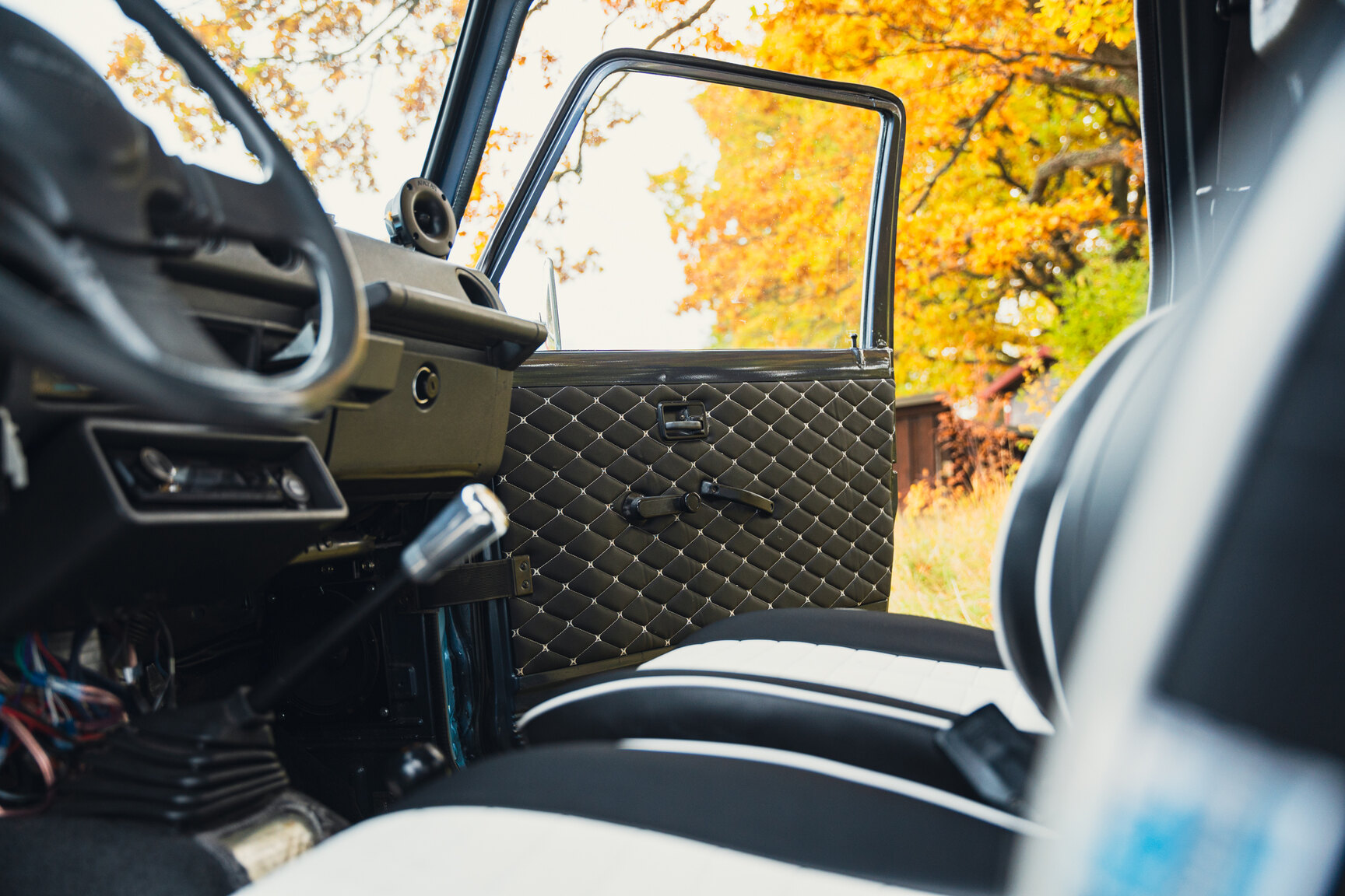 Innenraumfoto von 1987 Suzuki SJ413 A-traktor