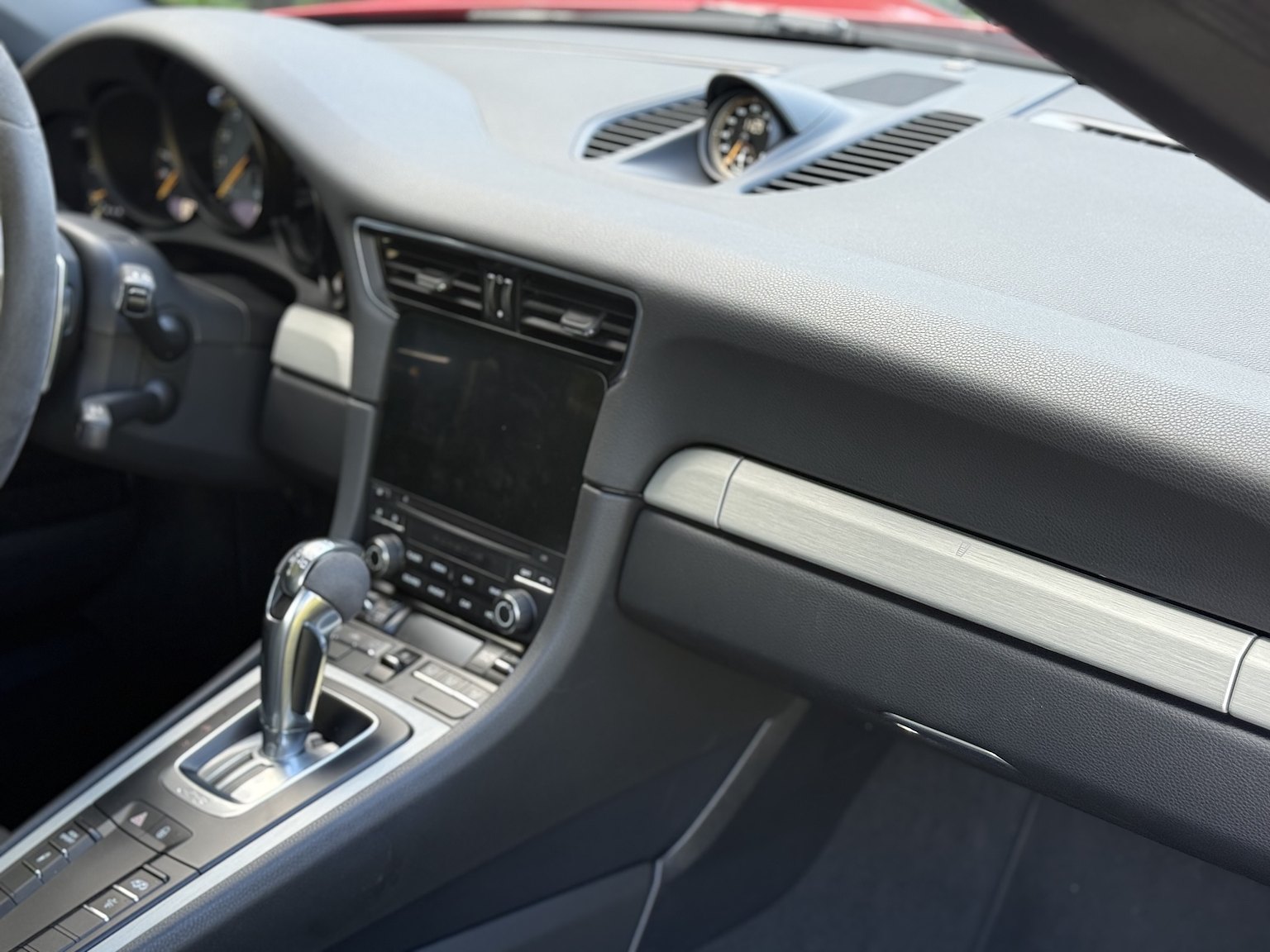 Interiörbild 2018 PORSCHE 911 GT3 (40)