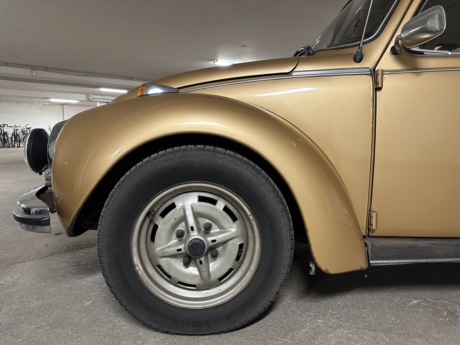 Exteriörbild på 1973 Volkswagen 1303S