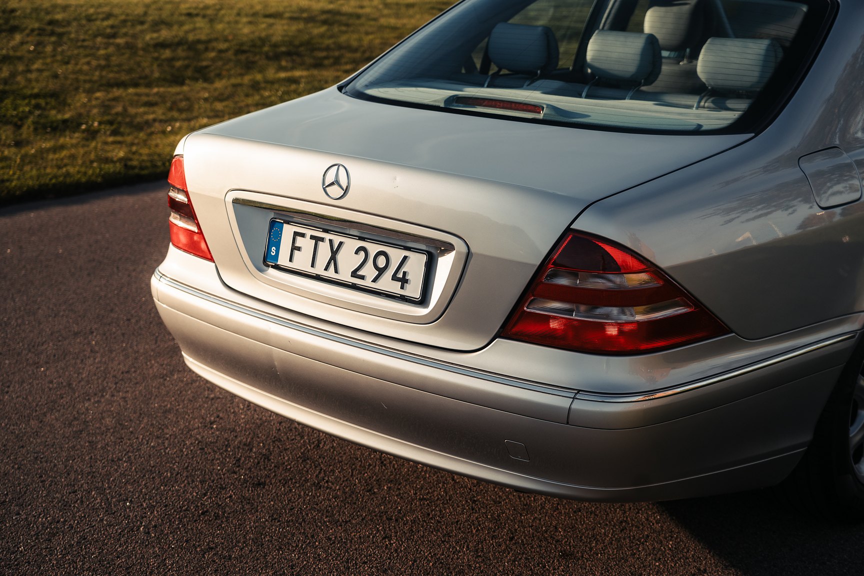 Exteriörbild på 1999 Mercedes-Benz S 320