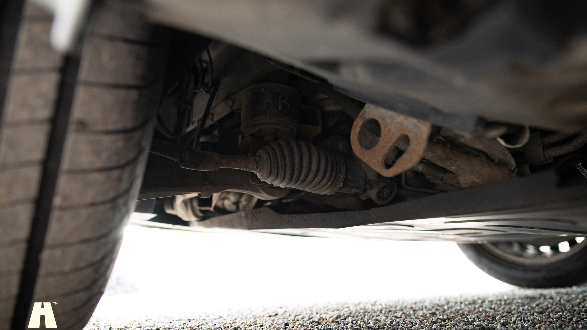 Image of 2003 Jaguar XJ Super V8 mechanics