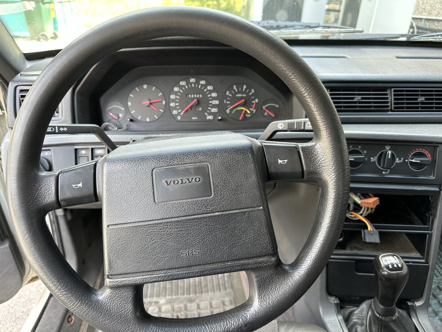 Innenraumfoto von 1998 Volvo 945