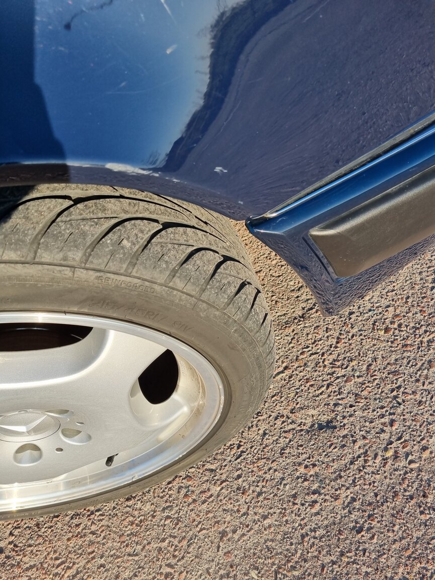 Exteriörbild på 1993 Mercedes-Benz 300 CE Cabriolet