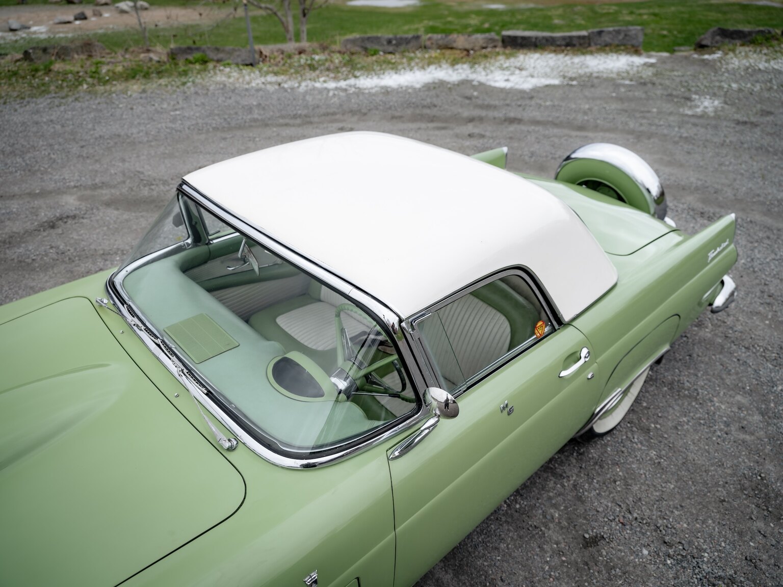 Aussenfoto 1956 Ford Thunderbird (15)