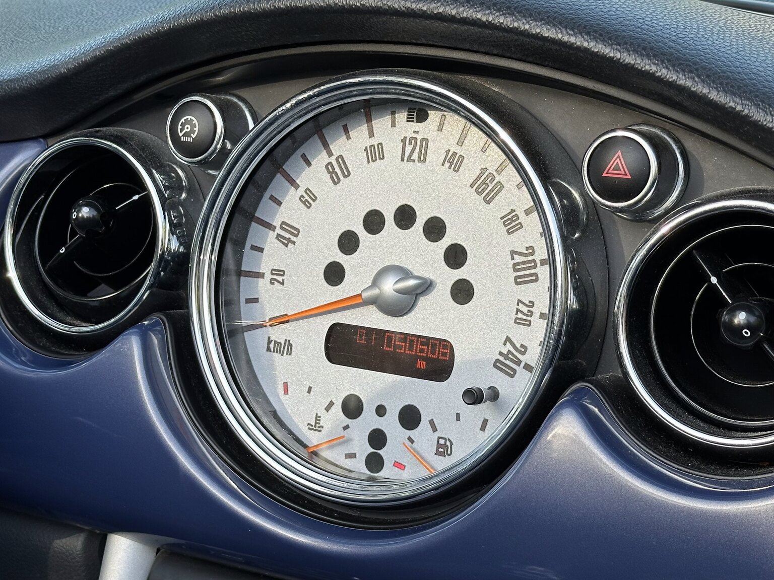 Innenraumfoto von 2004 Mini Cooper Convertible