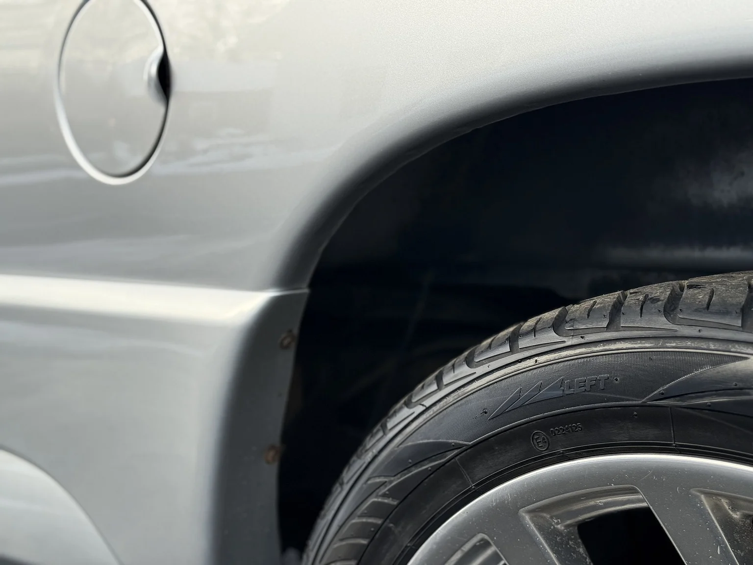 Exteriörbild på 2005 Dodge RAM SRT-10 Regular Cab Manual  (46)