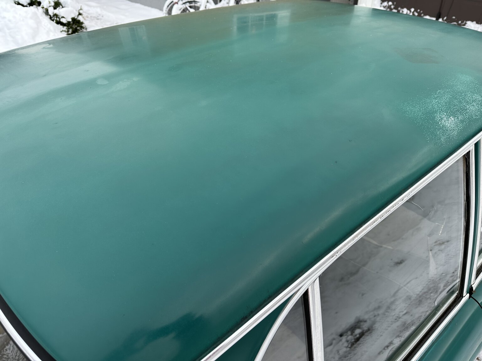 Exterior image of 1965 BMW 1600