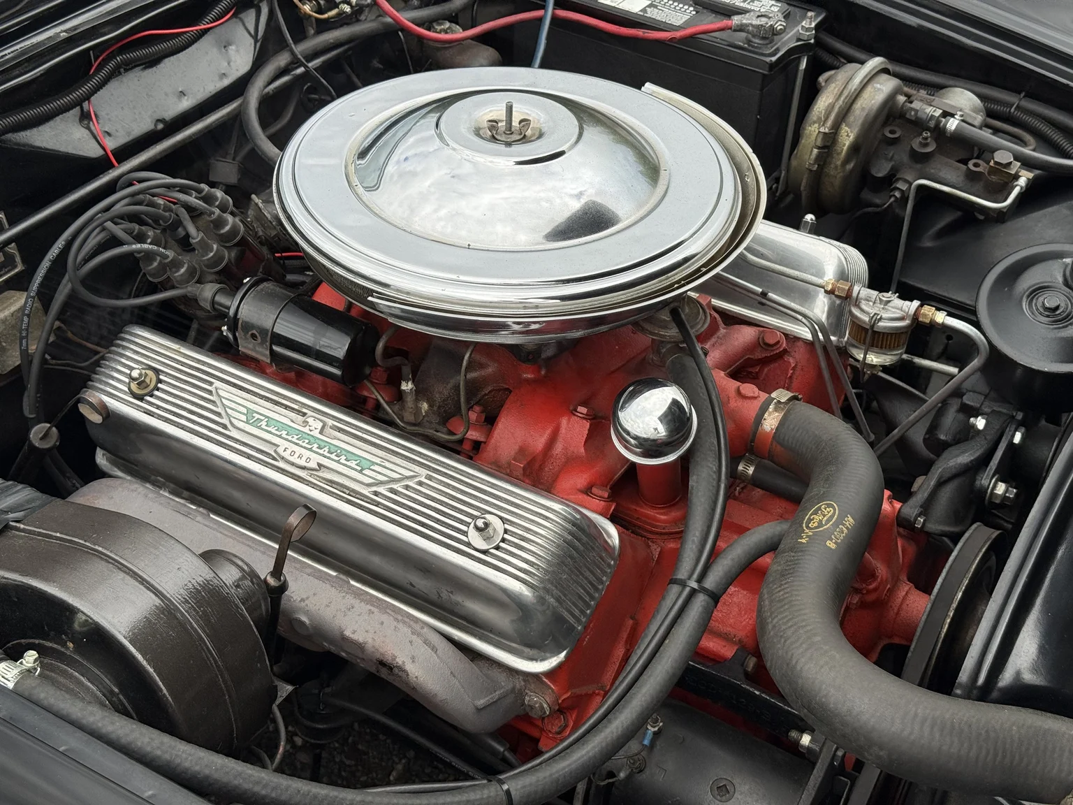 Image of 1957 Ford Thunderbird mechanics (15)