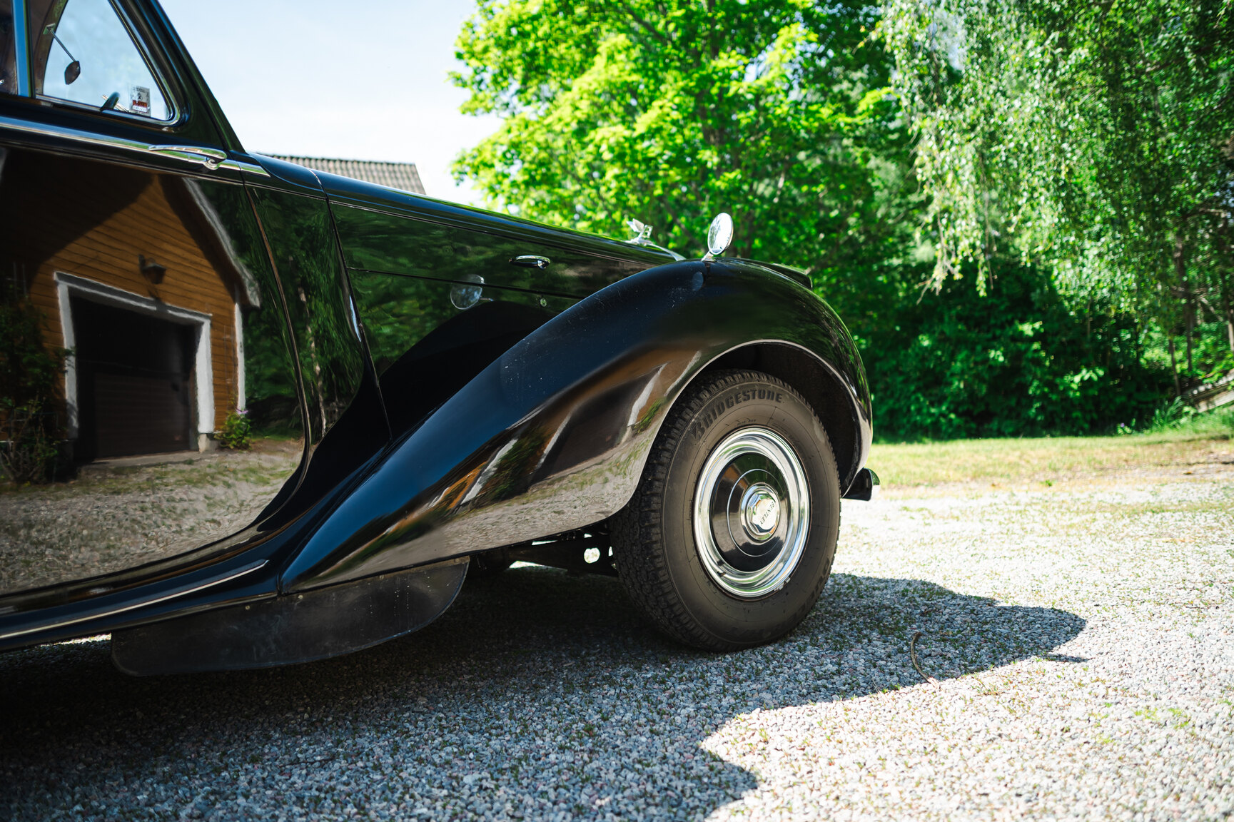 Exterior image of 1950 Bentley 4 1/4 Litre