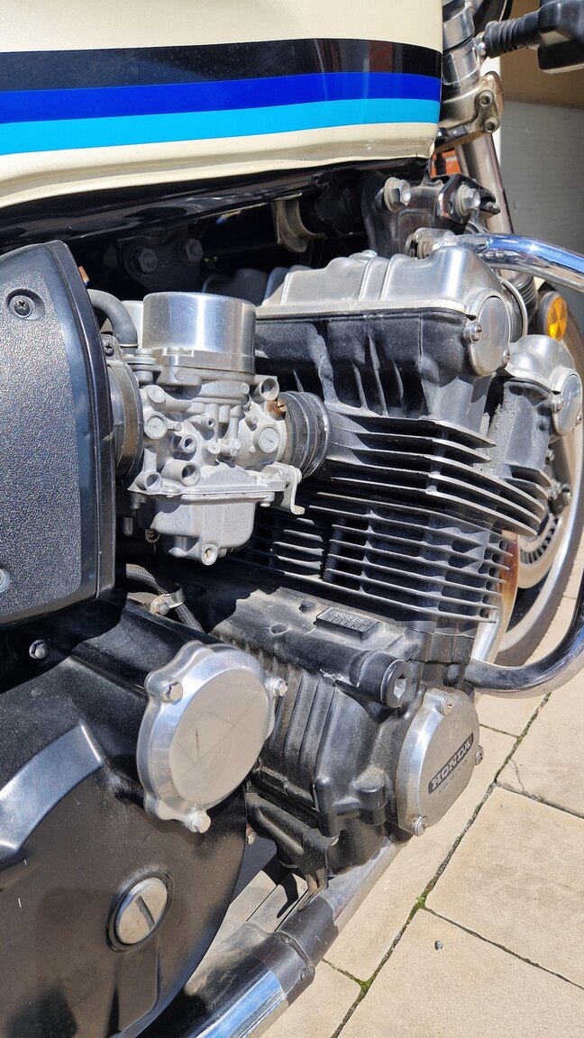 Image of 1982 Honda CBX1000 mechanics