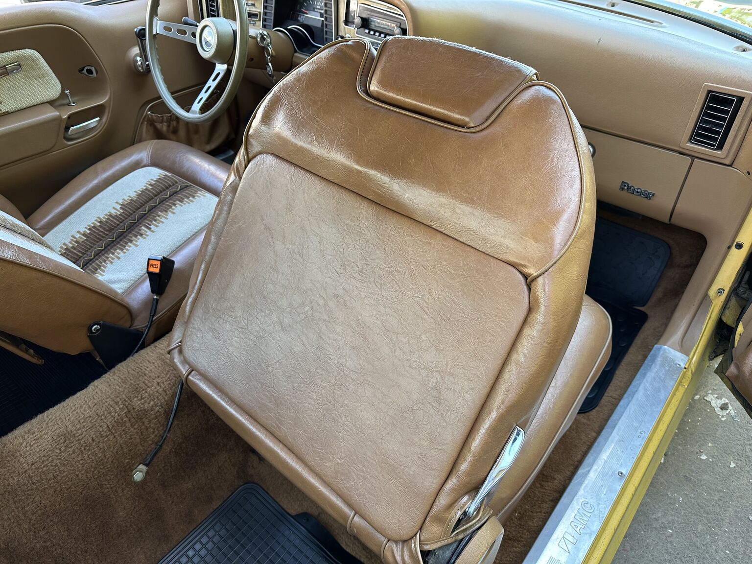 Interior image of 1975 AMC Pacer X