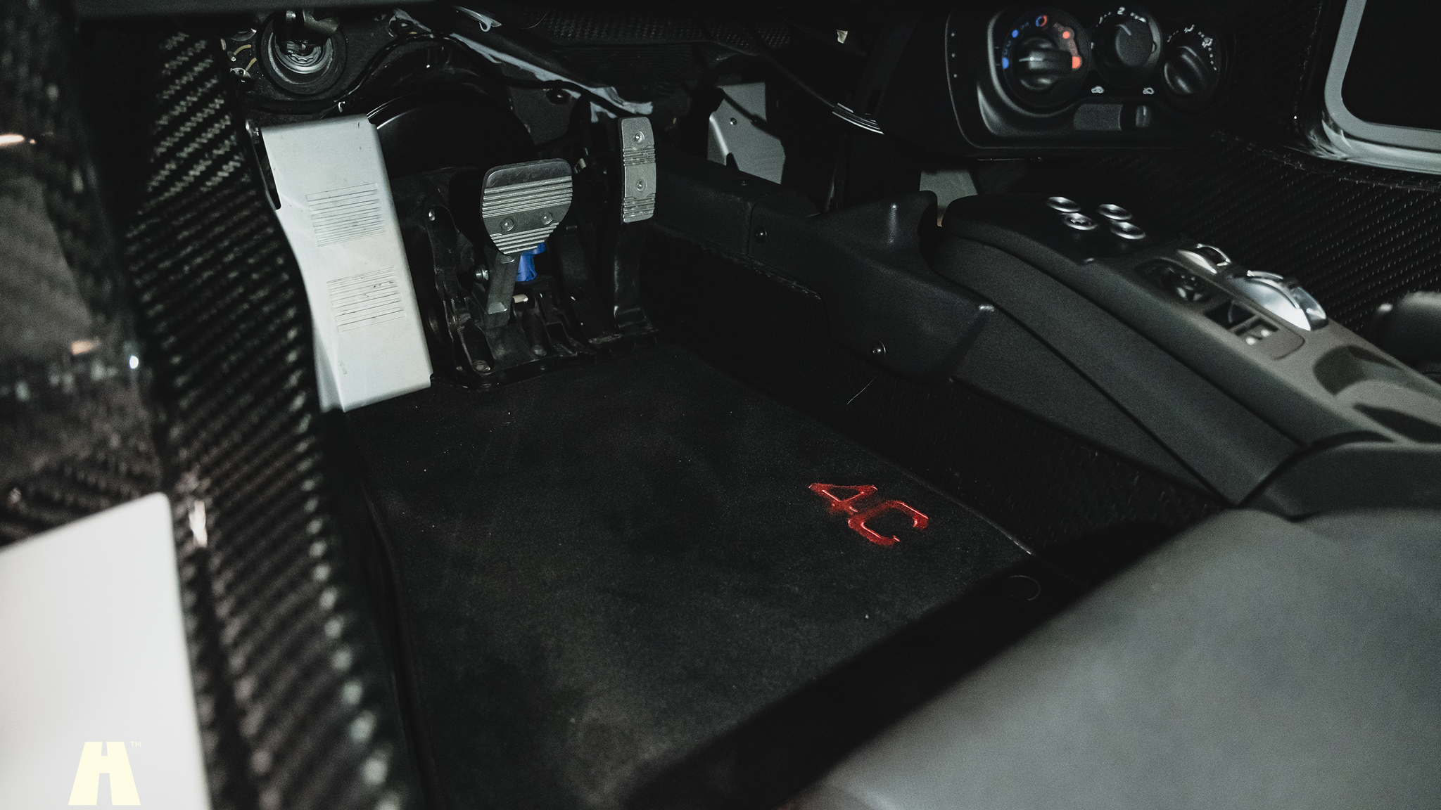 Interiörbild 2016 Alfa Romeo 4C (15)