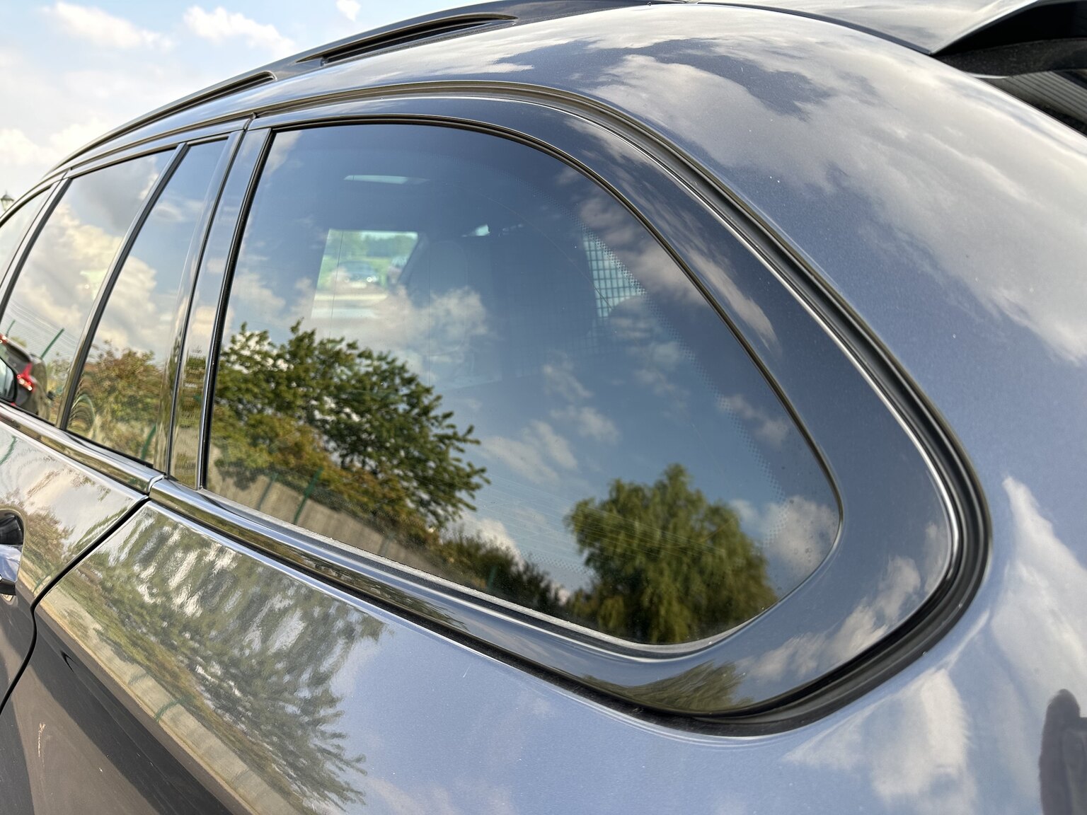 Exteriörbild på 2011 ALPINA B5 Bi-Turbo Touring Switch-Tronic
