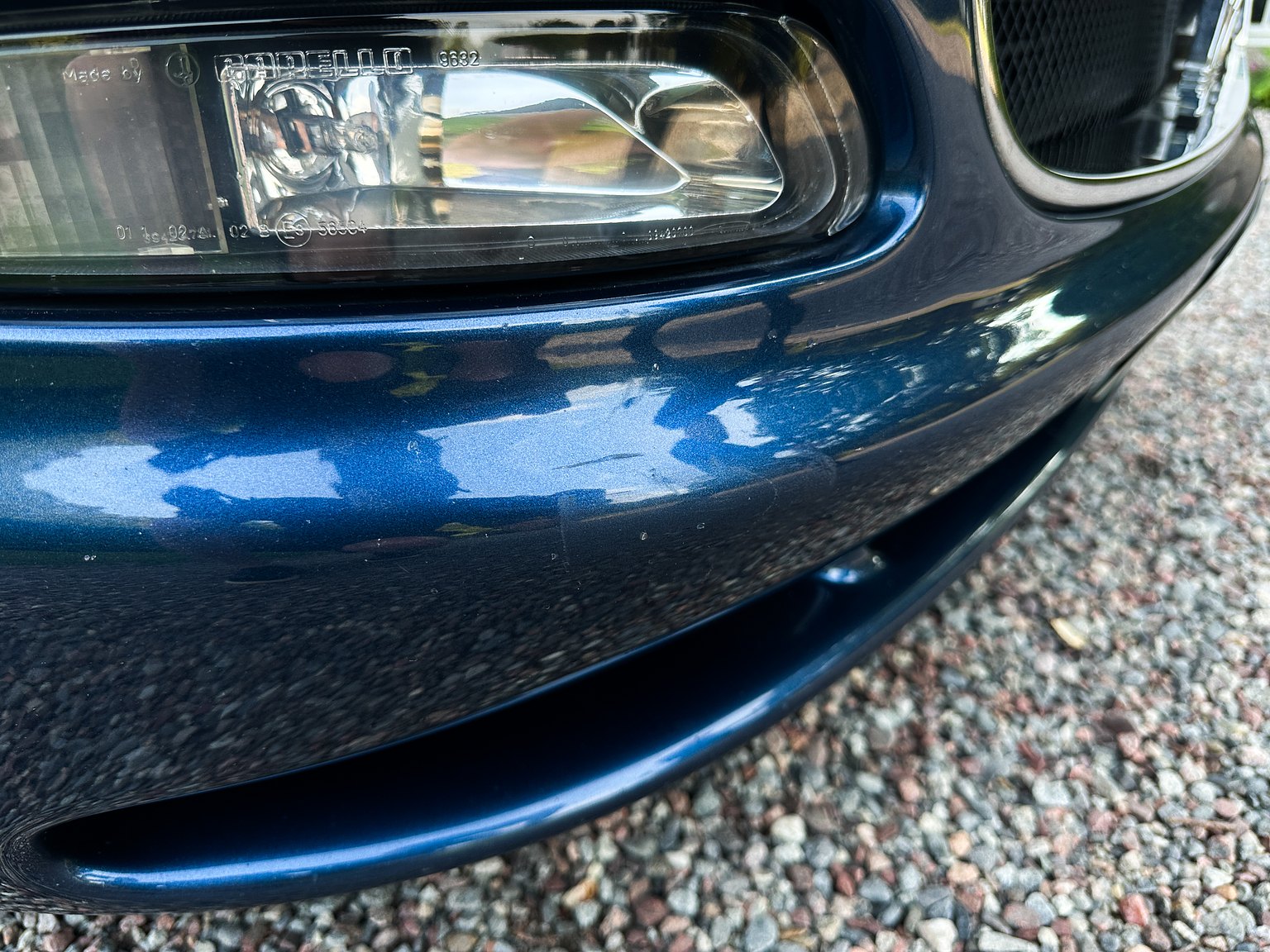 Exterior image of 2000 Maserati 3200 GT