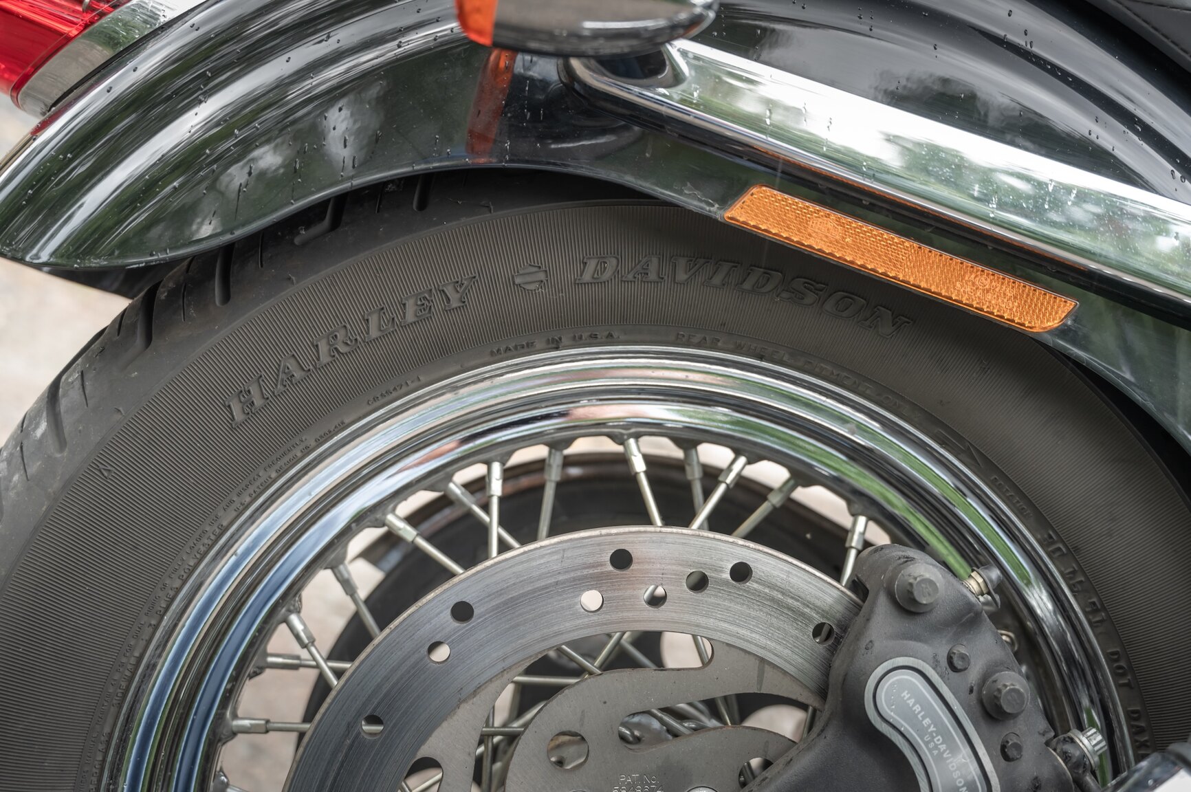 Exteriörbild på 2003 Harley-Davidson FXDL 100th Anniversary