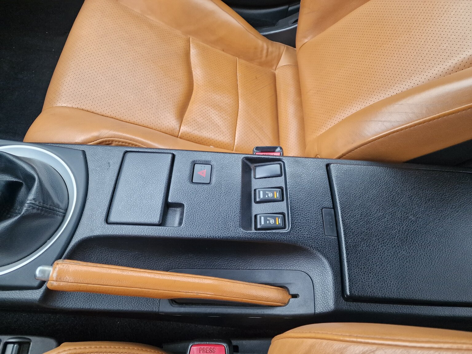 Innenraumfoto von 2004 Nissan 350Z