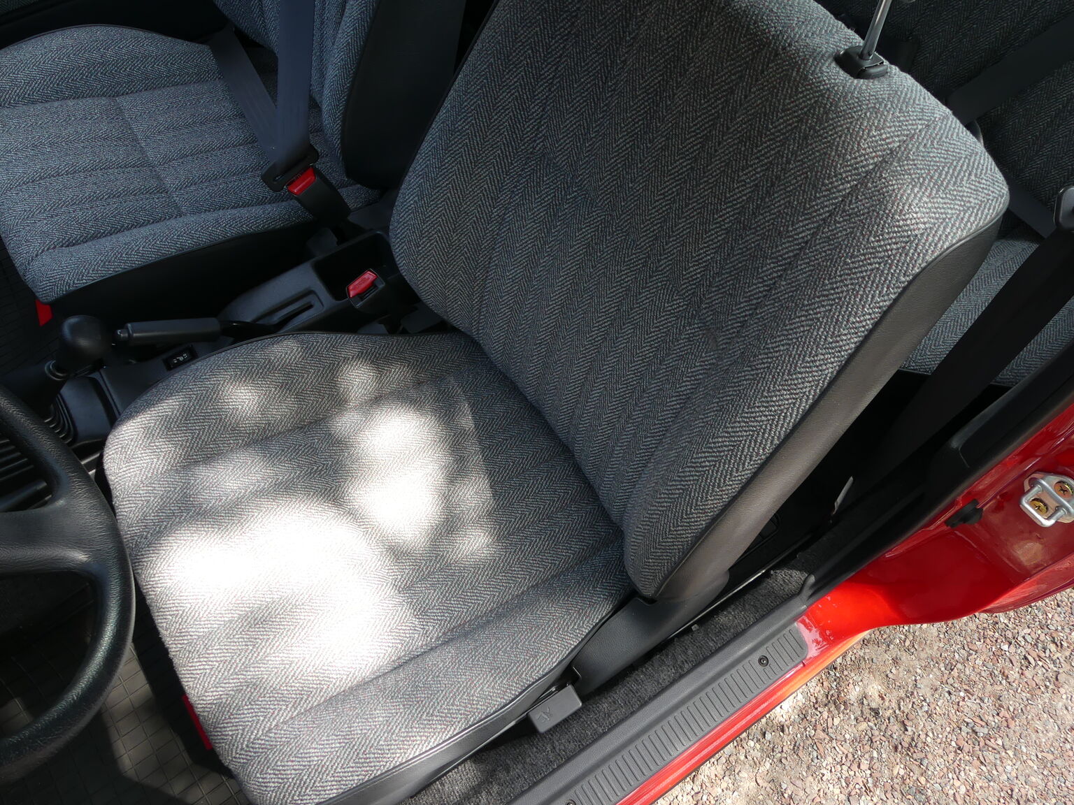 Innenraumfoto von 1991 Toyota Corolla 1300 XLI