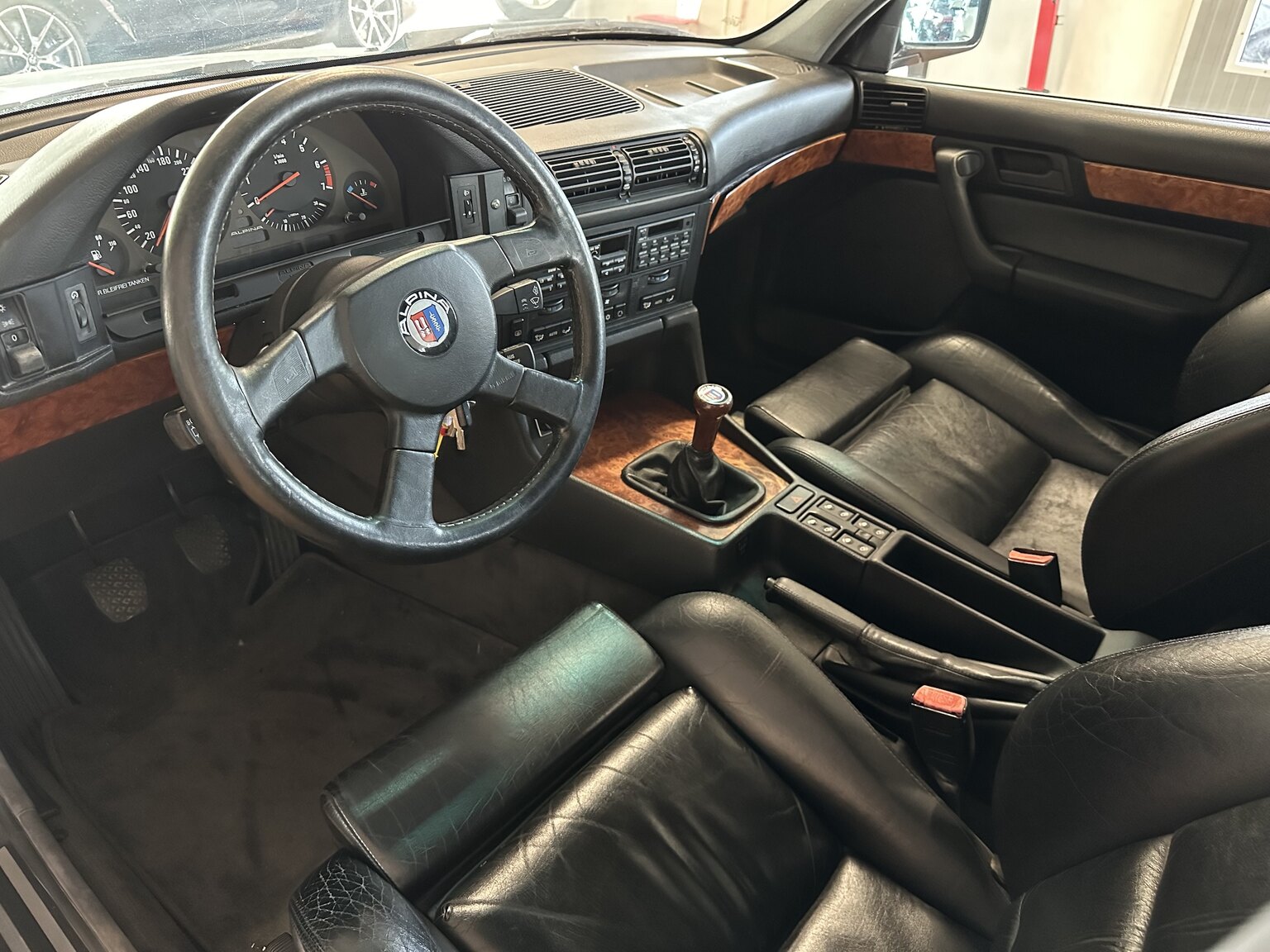 Interior image of 1991 ALPINA BMW ALPINA B10 BI-TURBO