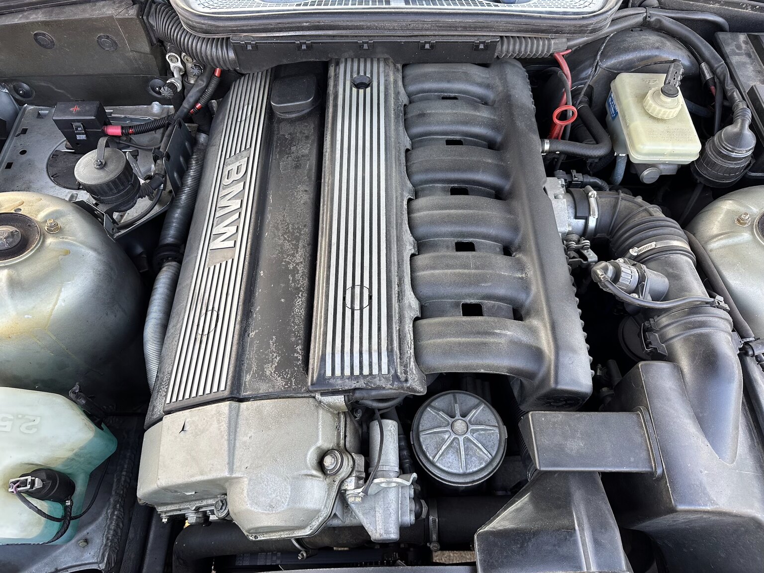 1993 BMW 325i Convertible, Mekanik