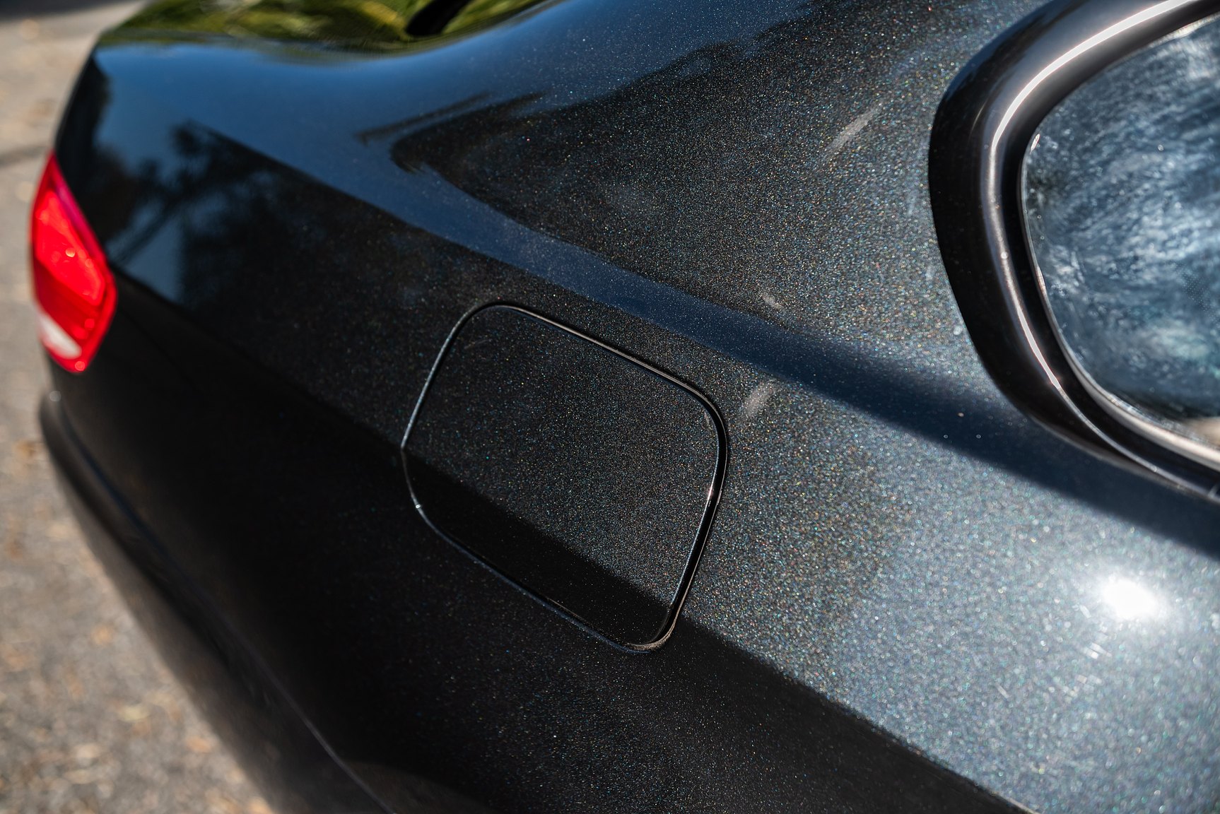 Exterior image of 2009 BMW 325Xi