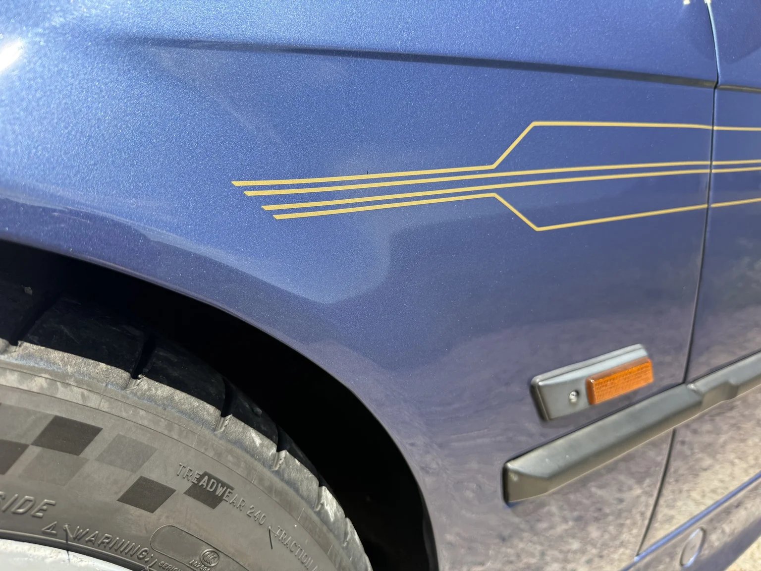 Exterior image of 1993 ALPINA B6 2.8 (44)