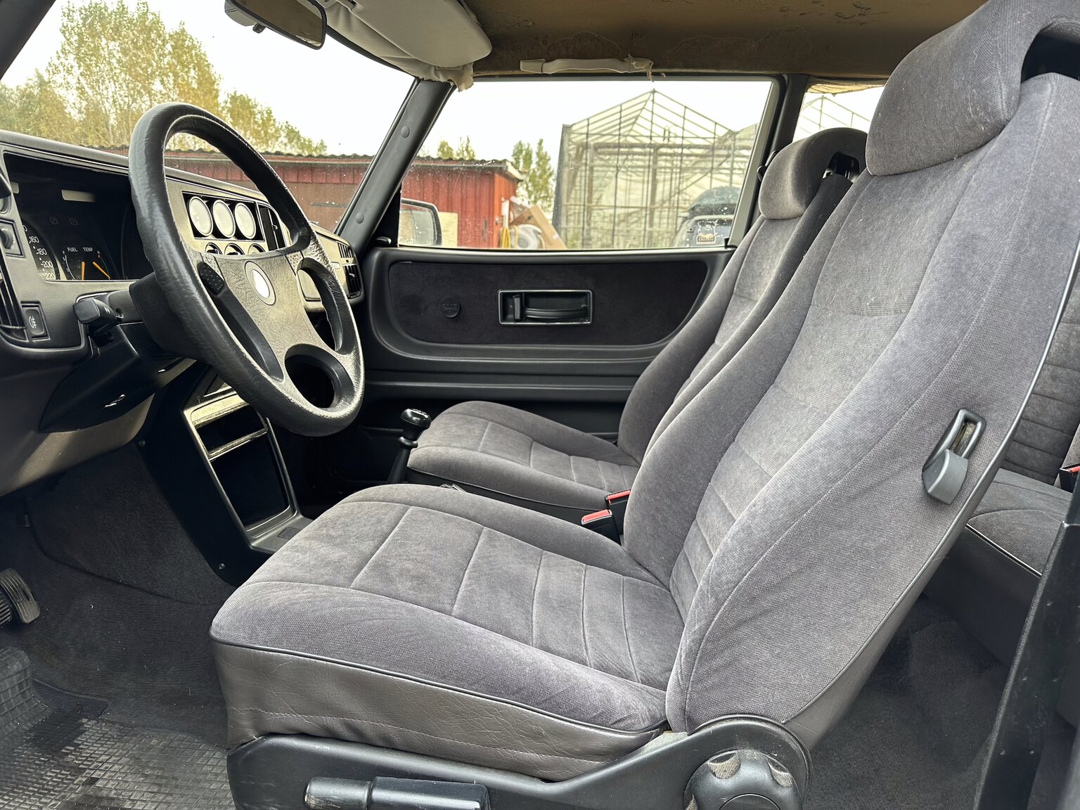 Interior image of 1991 Saab 900 Turbo