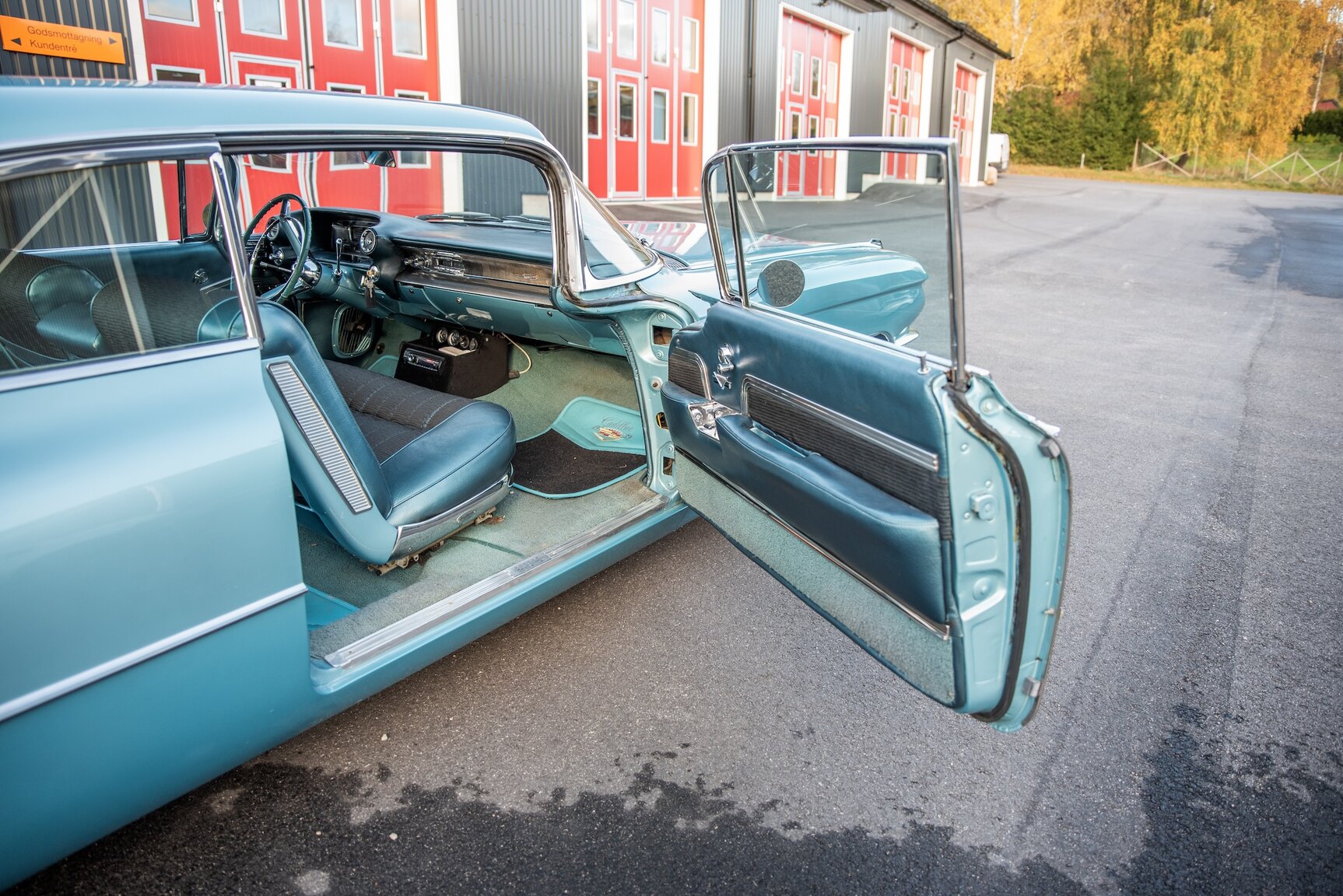 Interior image of 1959 Cadillac Coupe de Ville