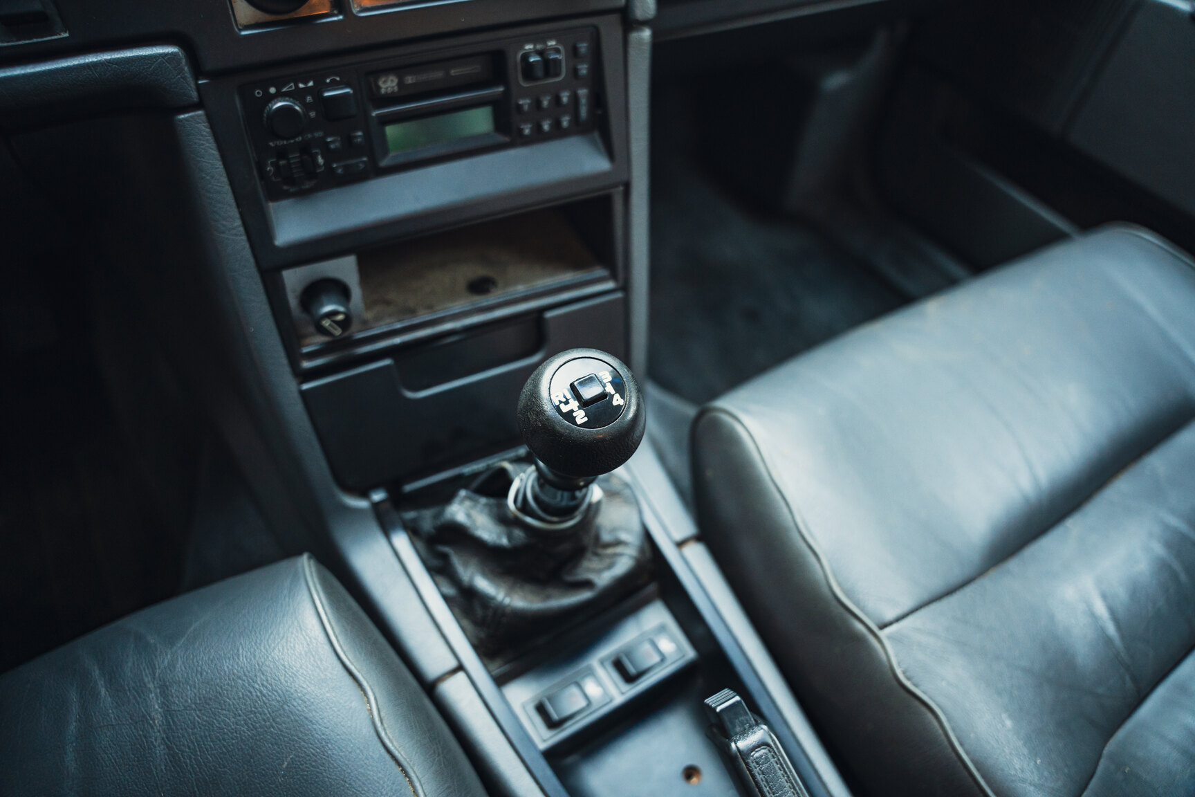 Innenraumfoto von 1990 VOLVO 740 Turbo