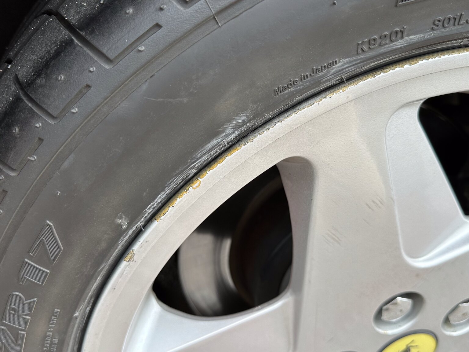 Exterior image of 1990 Ferrari 348 (27)