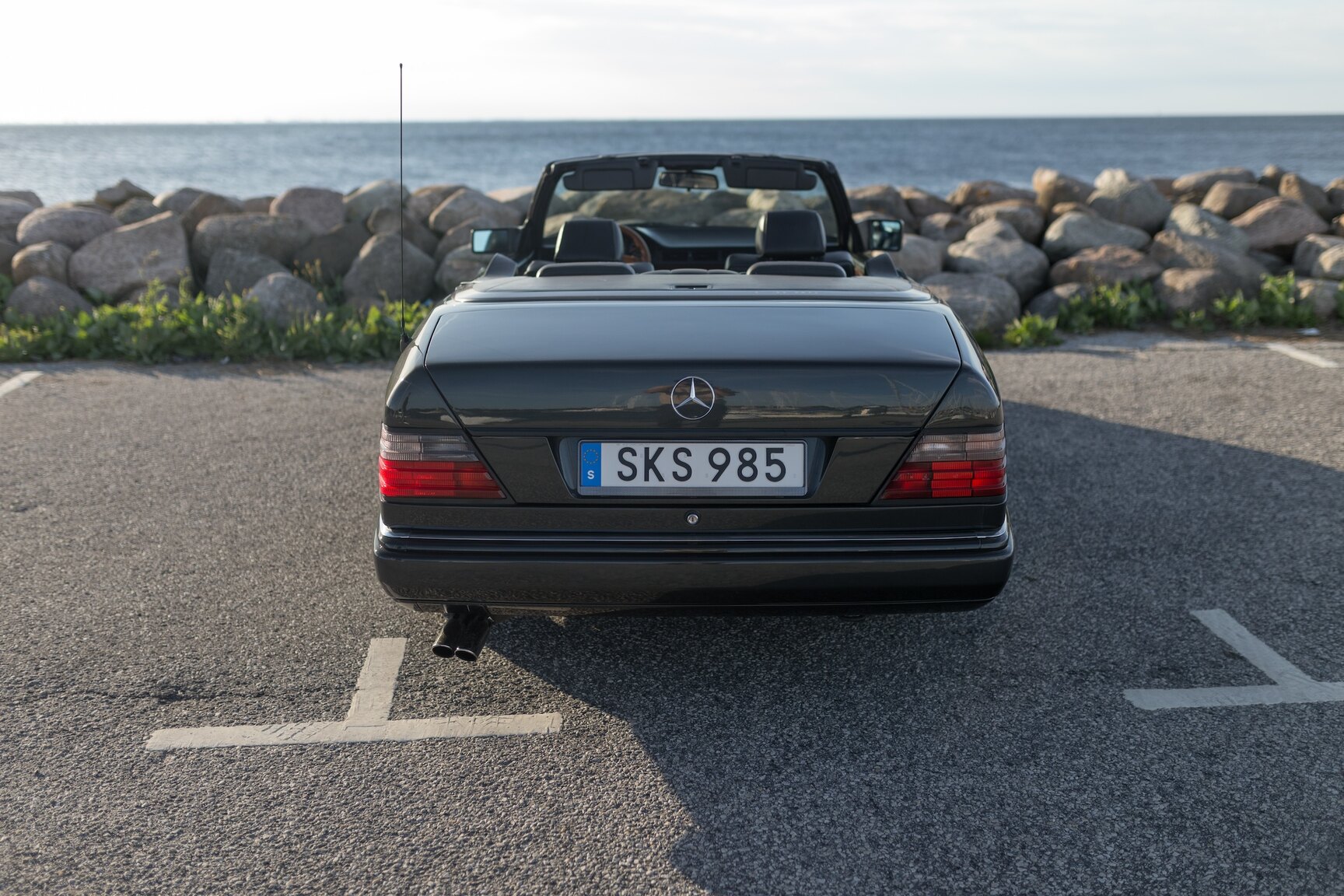 Exteriörbild på 1993 Mercedes-Benz 300 CE-24 Cabriolet