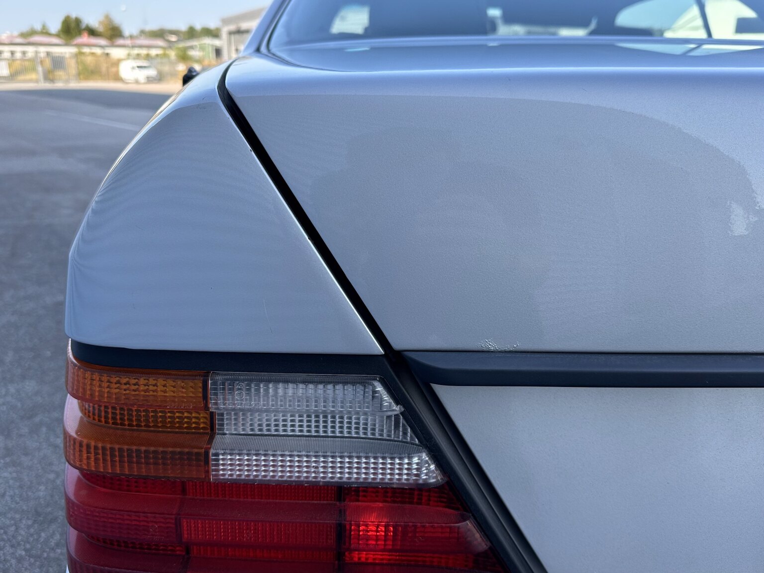 Exterior image of 1992 Mercedes-Benz 300 CE-24