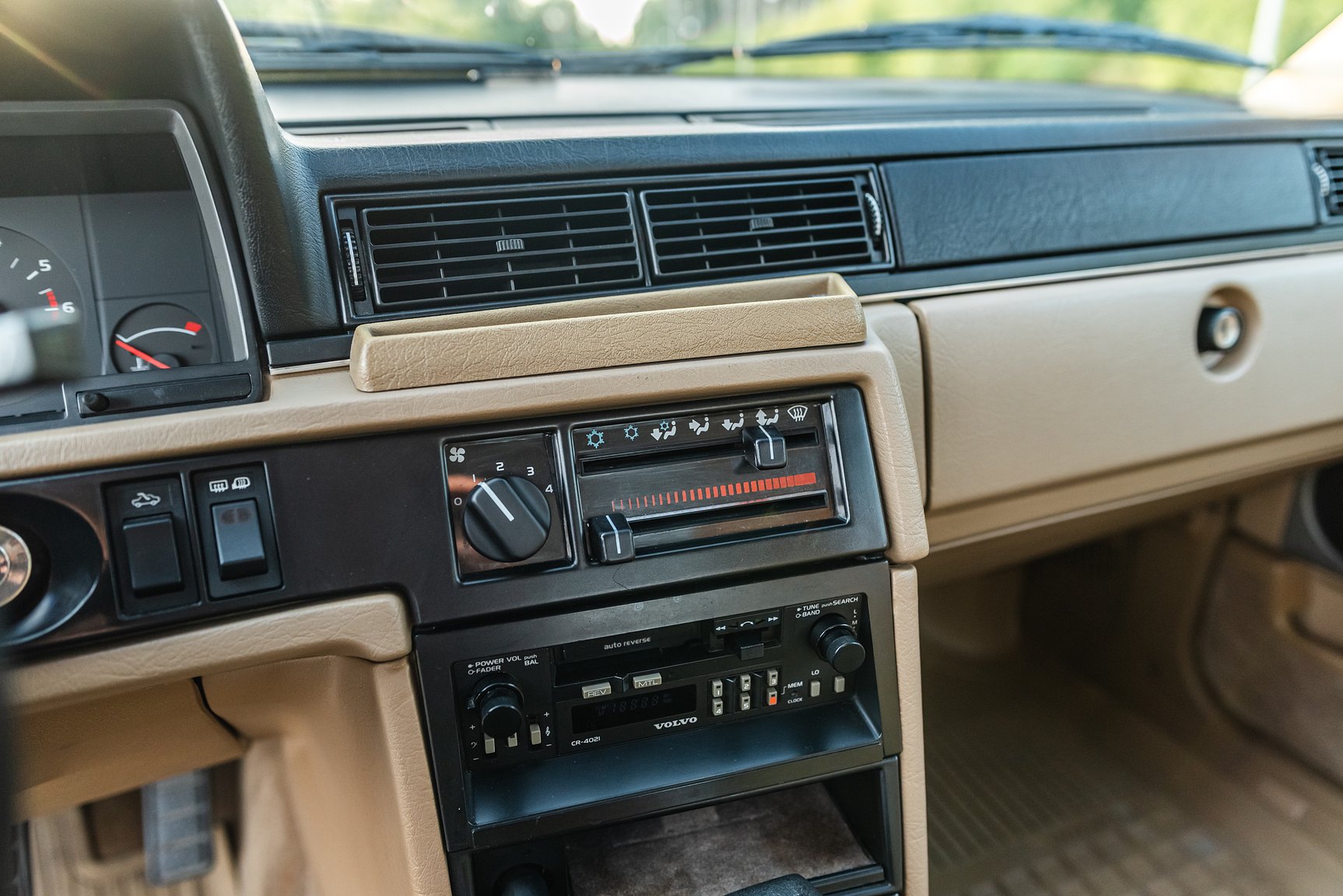 Interior image of 1986 Volvo 760 GLE 2.8 V6 Automatisk