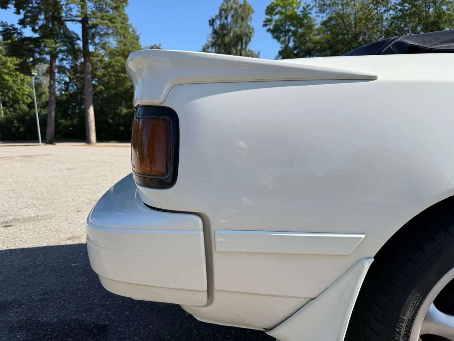 Exterior image of 1988 Toyota Celica Cabriolet (66)