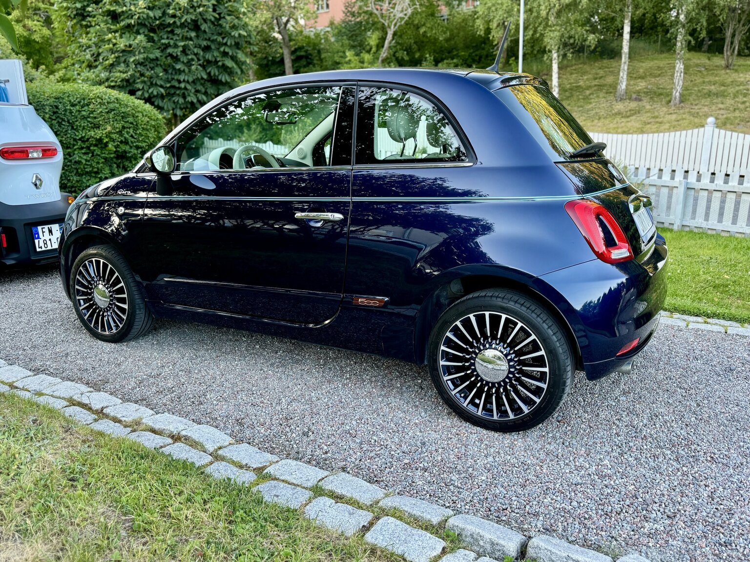 Exteriörbild på 2017 Fiat 500 Riva