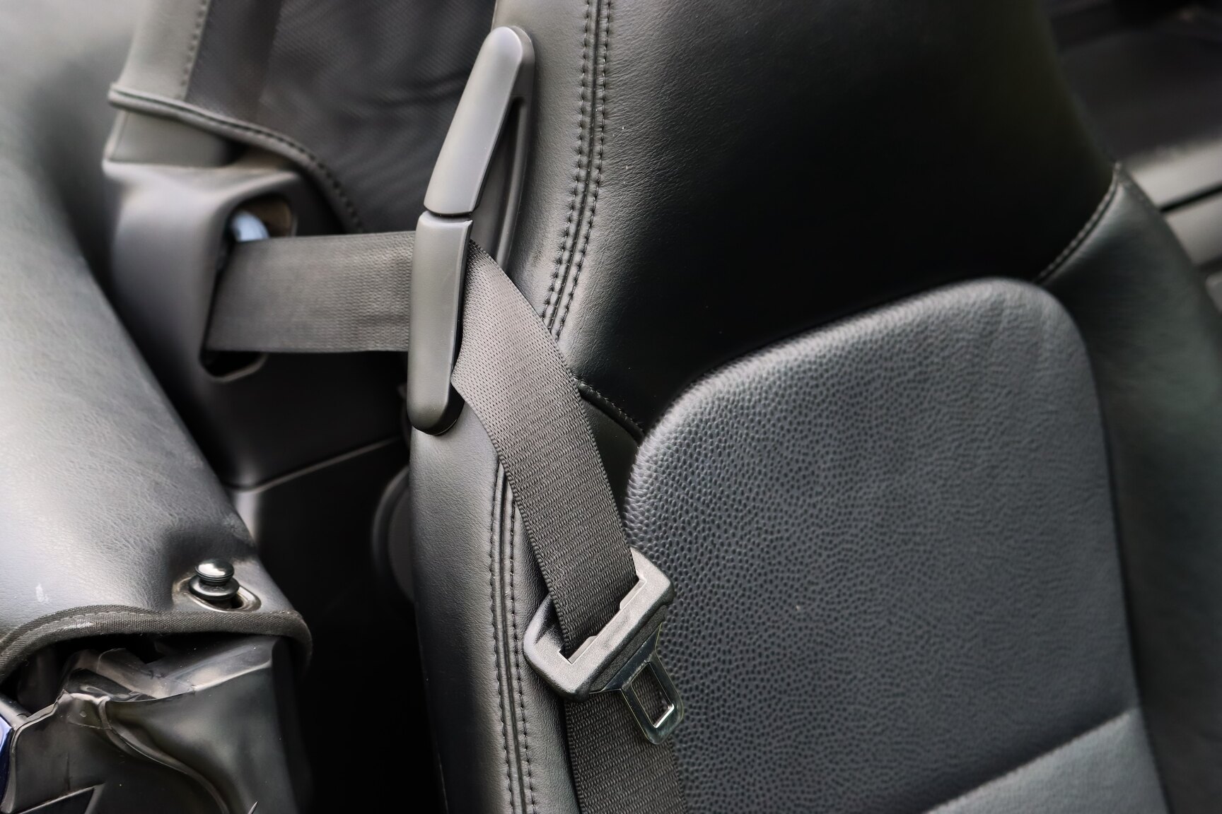 Interior image of 1999 BMW Z3 1.9i