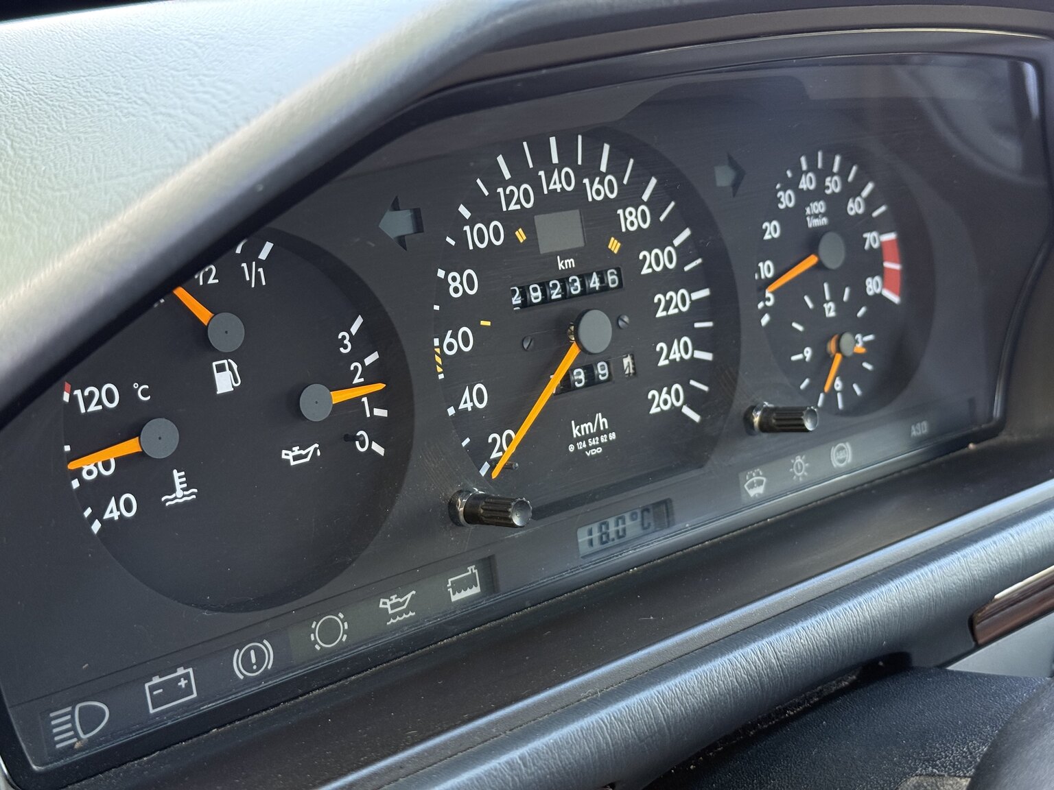 Interior image of 1991 Mercedes-Benz 300 E-24