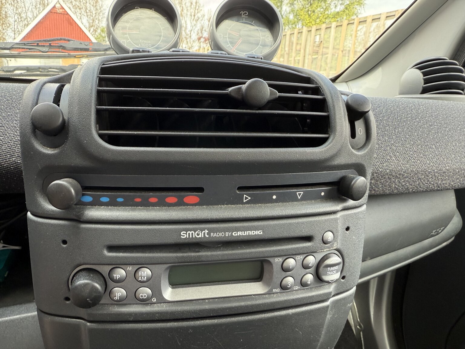 Interior image of 2005 Smart Fortwo 0.7