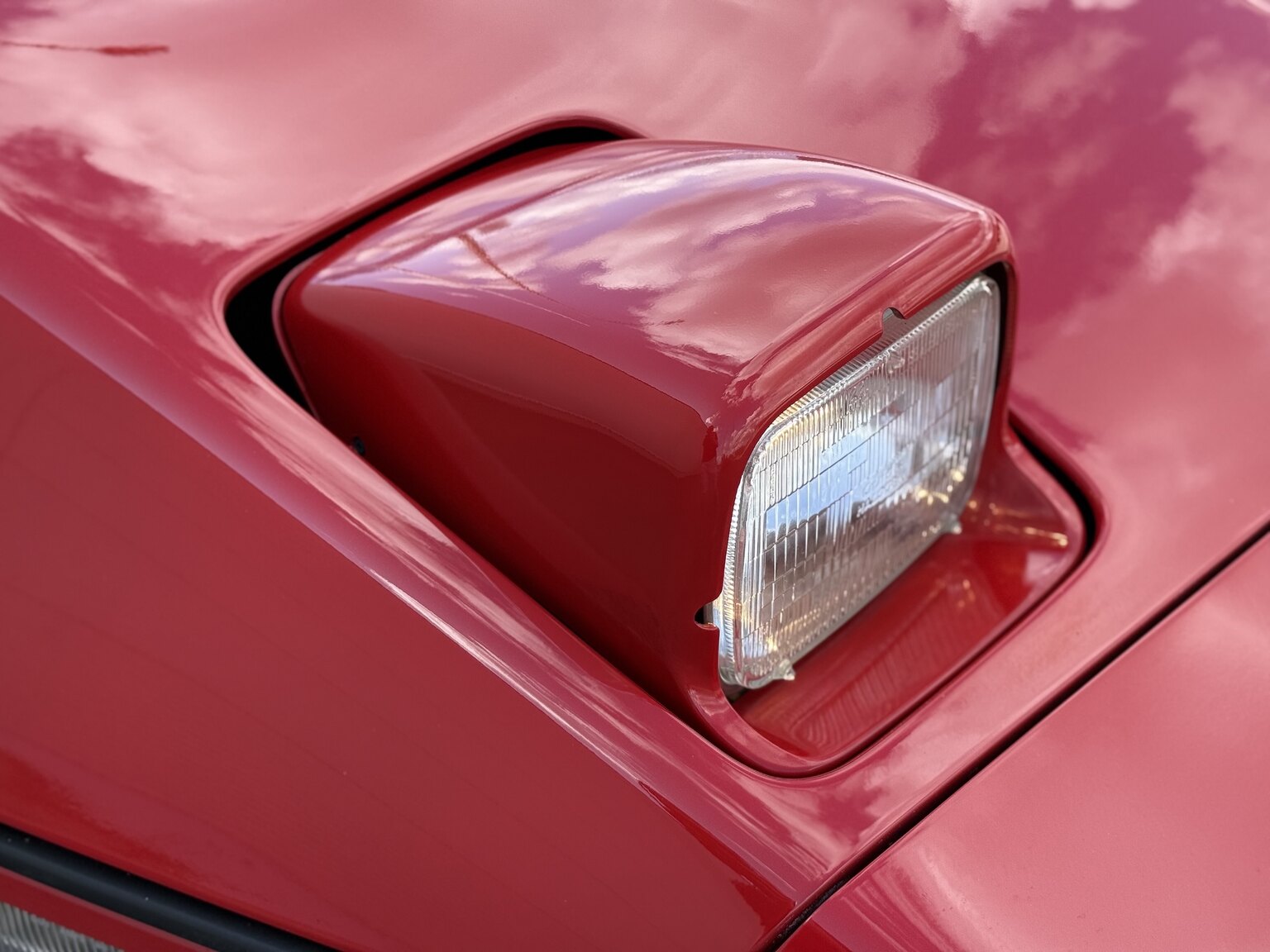 Exterior image of 1990 Chevrolet Corvette ZR-1 Targa