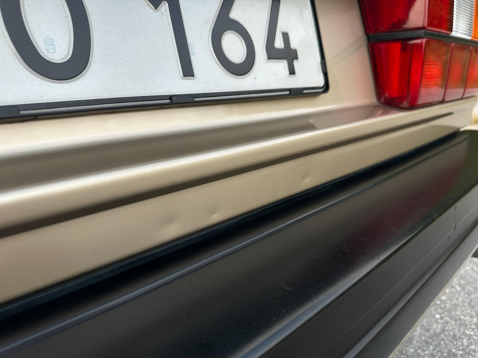 Exterior image of 1986 Volvo 760 GLE 2.8 V6 Automatisk