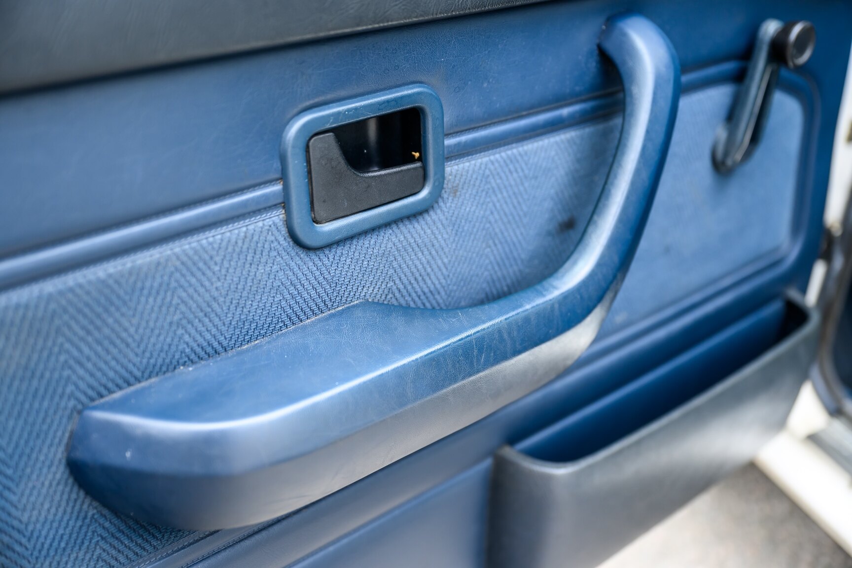 Innenraumfoto von 1986 BMW 520i