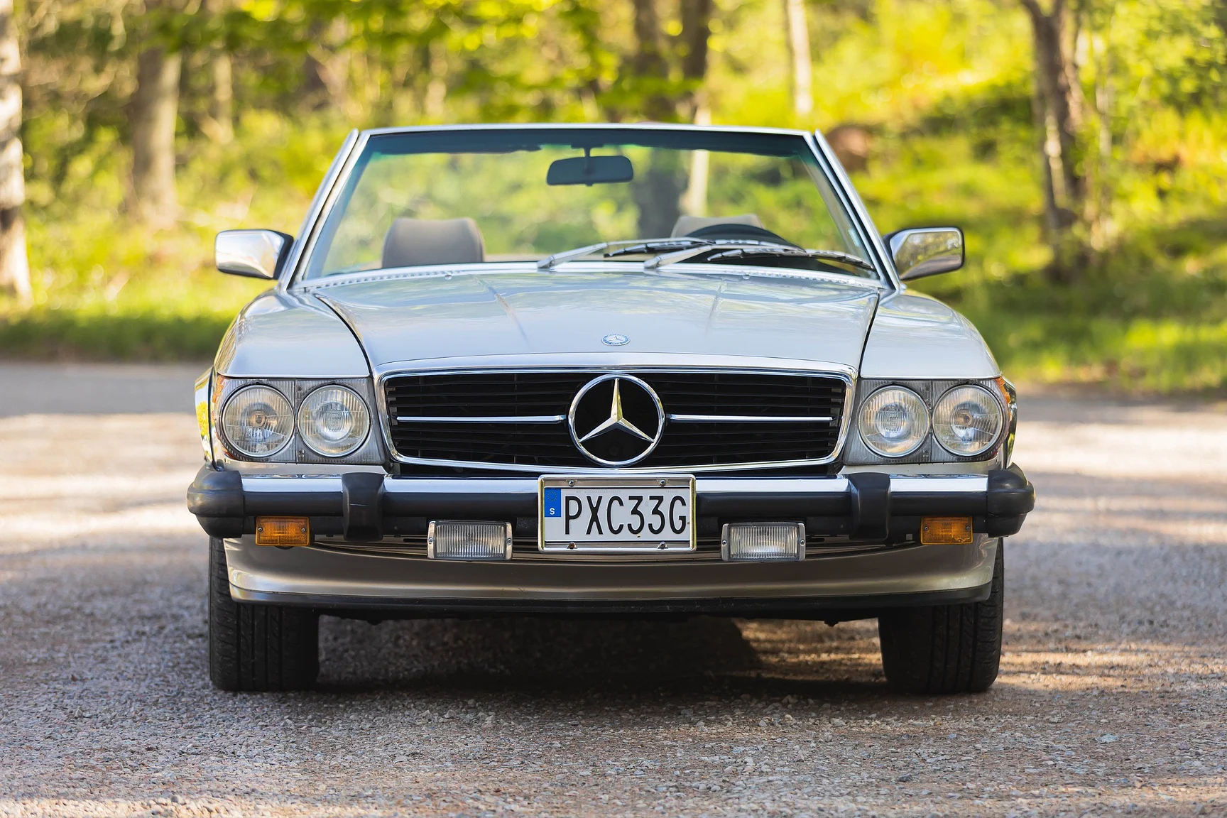 Exteriörbild på 1980 Mercedes-Benz 450 SL  (4)