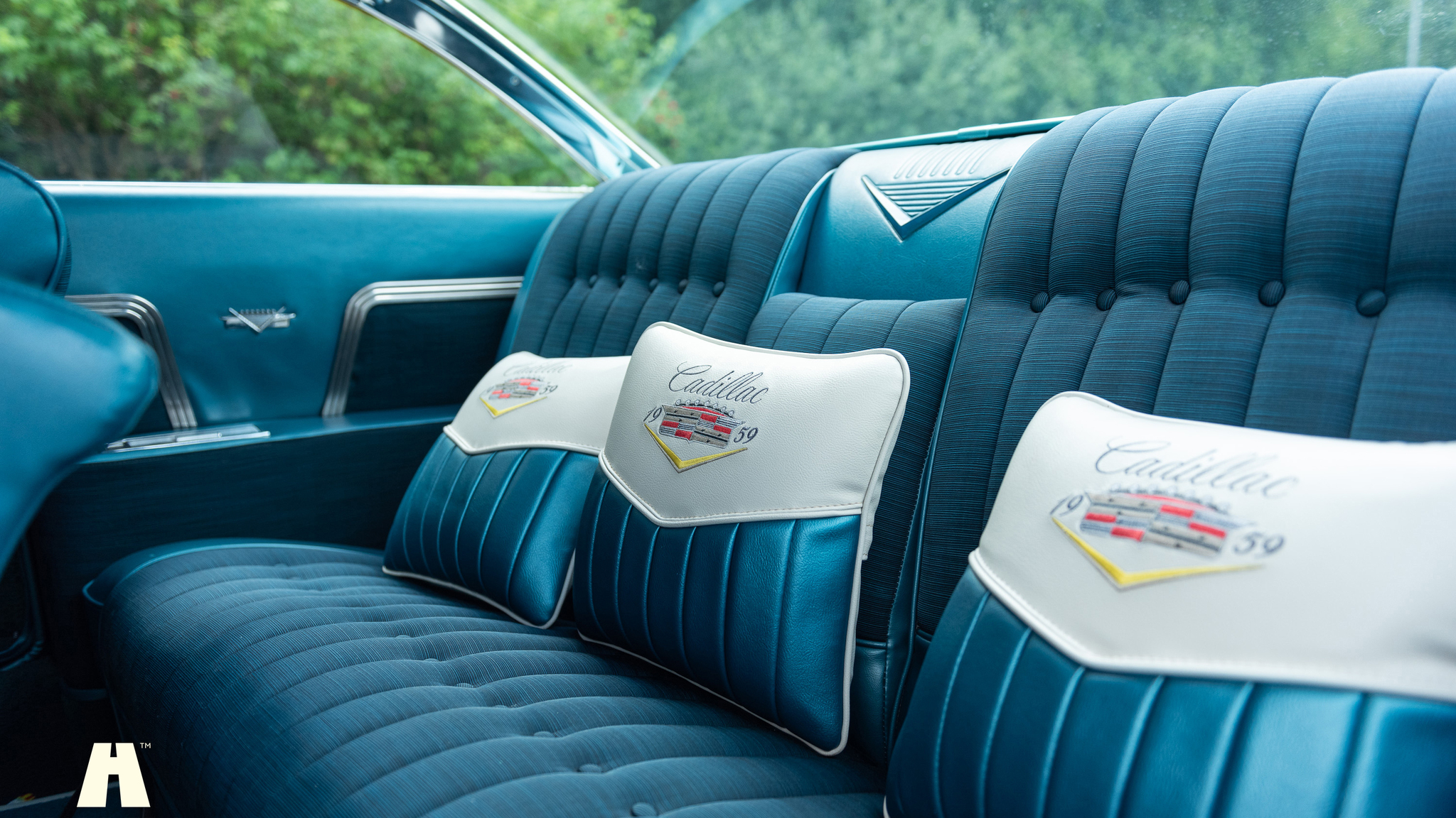 Interior image of 1959 Cadillac Coupé de Ville 6.4 V8