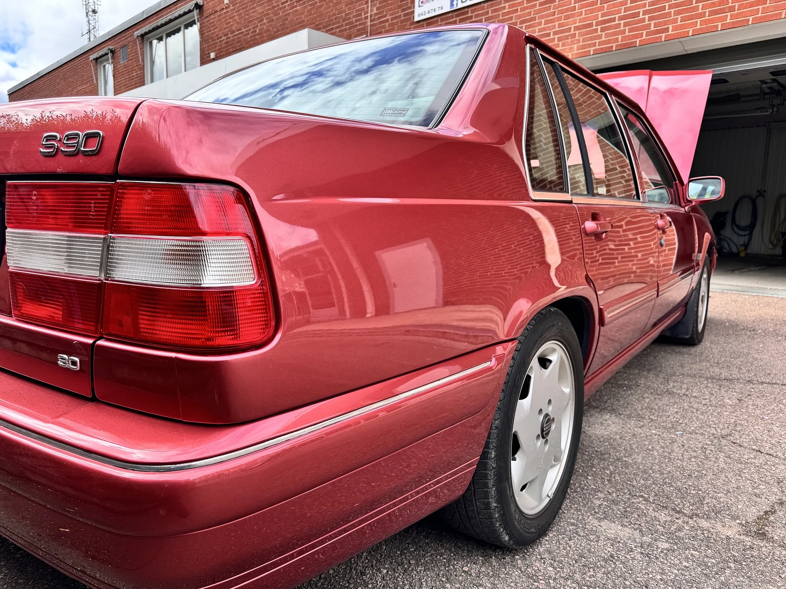Aussenfoto 1998 Volvo S90 3.0 (33)