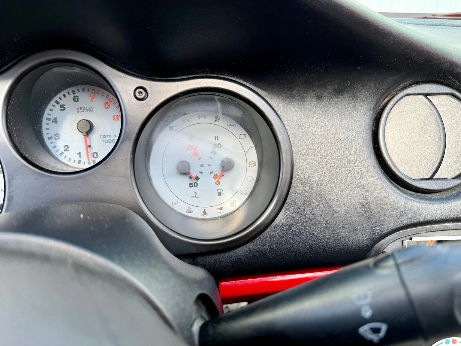 Innenraumfoto von 1999 Fiat Barchetta cab. (40)
