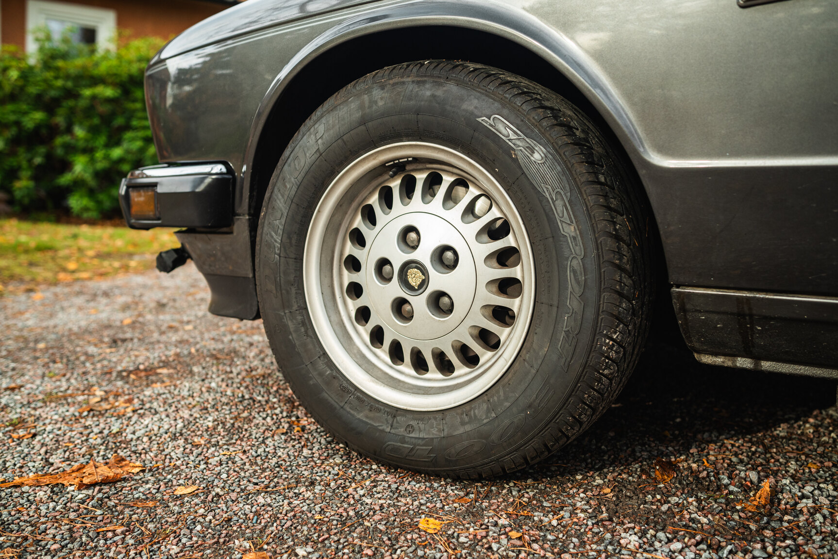 Exterior image of 1988 Jaguar XJ Sovereign
