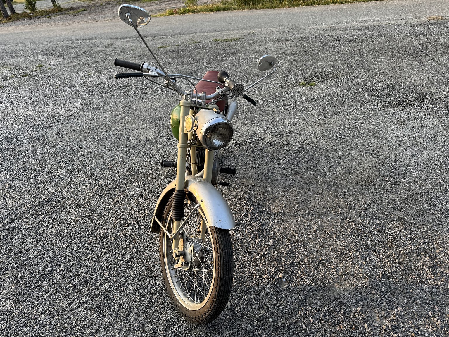 Aussenfoto 1954 Svalan 19 Sport