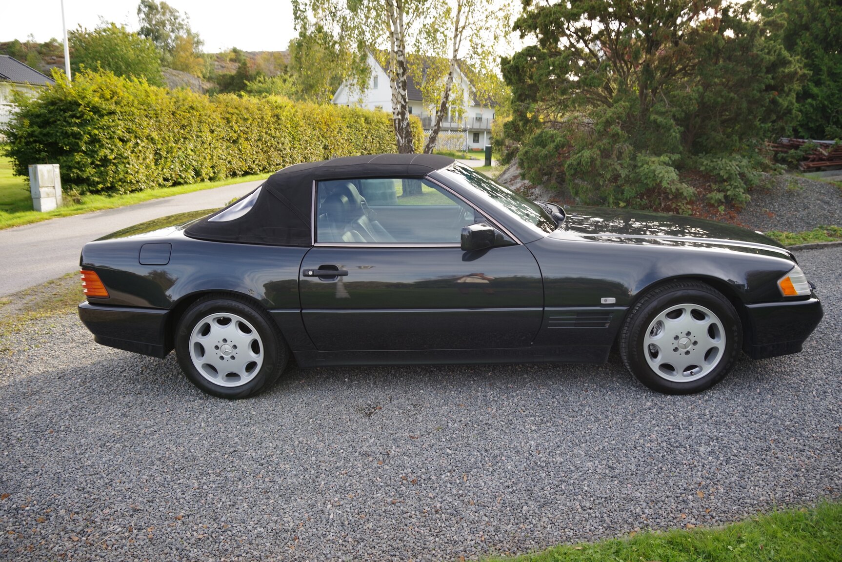 Exteriörbild på 1992 Mercedes-Benz 300 SL-24