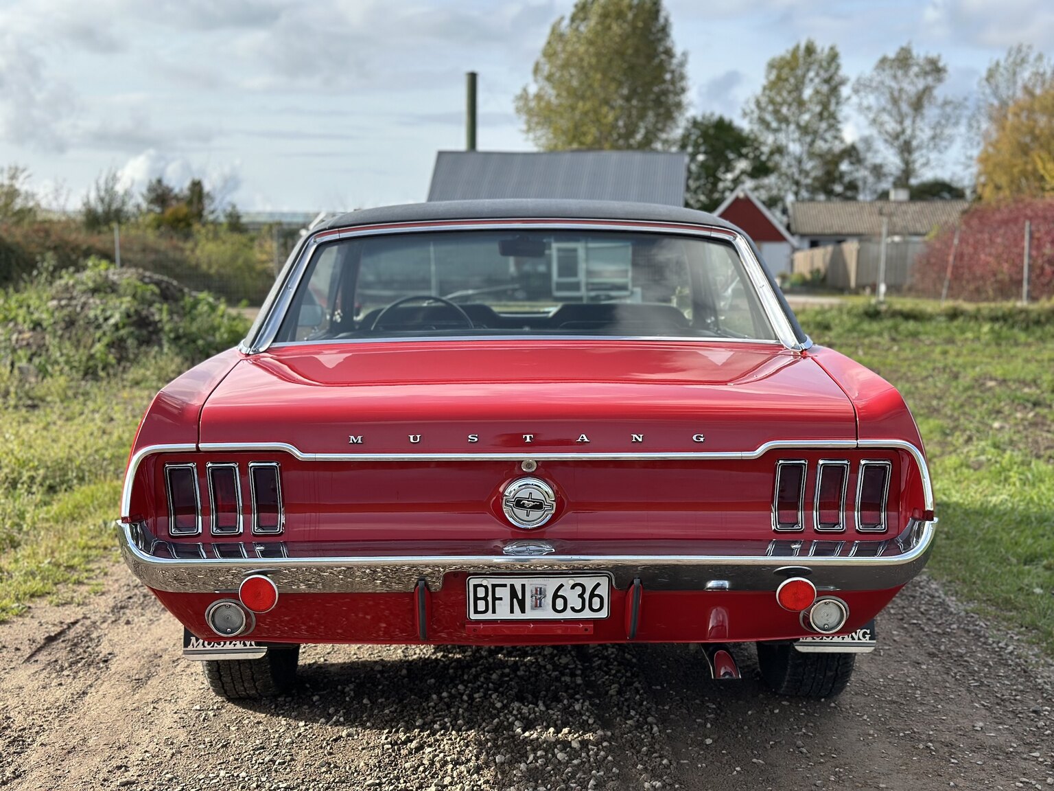 Exterior image of 1968 Ford Mustang Hardtop 3.3